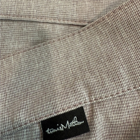 Travis Mathew Size 38 Tan Golf Shorts Polyester Blend 10 inch Inseam Light - Picture 4 of 7